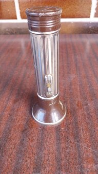 Staré retro baterky svítilny - 6