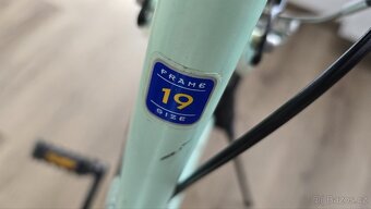 Jízdní kolo Madison – velikost rámu 19" - 6
