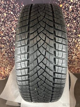 ALU KOLA 5x112 AUDI A3 225/40r18 - 6