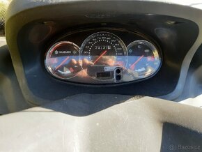 Suzuki Burgman 150 - 6