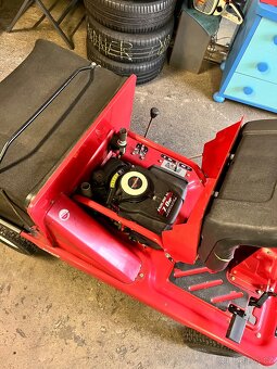 Zahradní traktůrek “ traktor “ MTD Pinto - 6