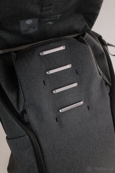 Peak Design Everyday Backpack v2 30L tmavě šedý - 6