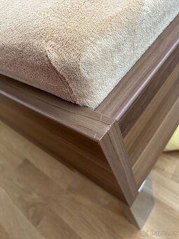 Manželská postel 180x200 + 2 ks noční stolky - 6