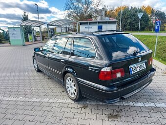 BMW 5 E39 Touring - 6