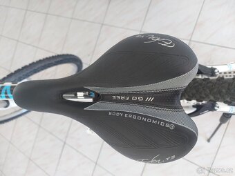 Horské kolo KELLYS - 6