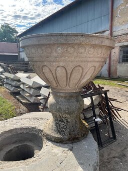 Pískovcová váza - 6