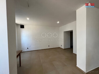 Pronájem obchod a služby, 100 m², Strakonice, Palackého nám. - 6