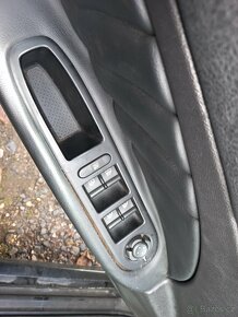 Alfa Romeo 159 Sportwagon TI 1.9JTDM 16V facelift - 6