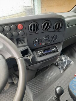 Iveco daily nástavba skrin - 6