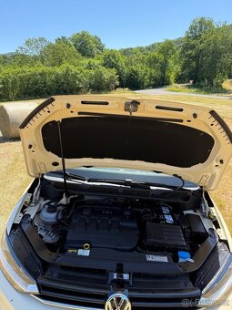 VW Touran 2.0 TDI - 6