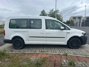 Caddy Maxi 5 míst 4x4 2,0 Tdi 90kW multifunkční volant - 6