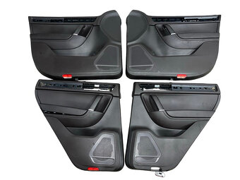 Sedačky hnědá perforovaná kůže VW Touareg 7 FL r.v. 2016 - 6