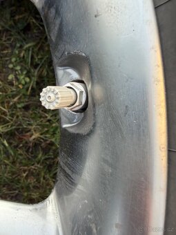 Originál zimní kola Hyundai R19 5x114,3 - 6