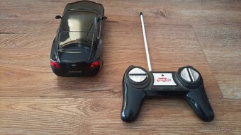 RC auto 1:24 Bentley Continental - černé. - 6