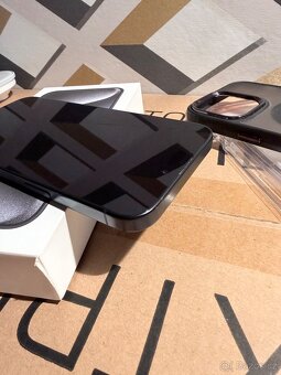 Apple iPhone 15 pro max 1TB - 6