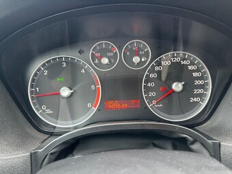 Ford Focus 1.6 TDCI 66kW - 6