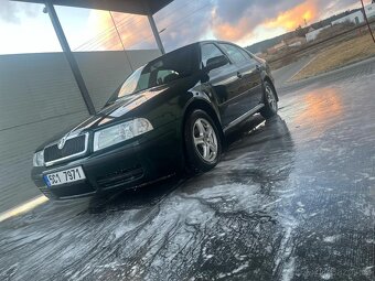 Škoda Octavia 1.6i 75kw climatronik garažovná - 6
