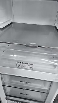 Lednice s mrazákem Indesit - No Frost, LG - No Frost - 6
