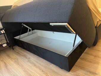 Kvalitní postel Boxspring s matracemi - 6