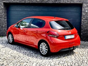 Peugeot 208 1.2 Style Klima Navigace Senzory Tažné - 6