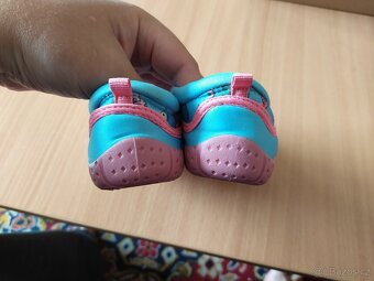 Dětské boty do vody F&F velikost 27 dinosauři - 6