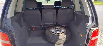 VW Touran 1.9 TDI,Dsg - 6