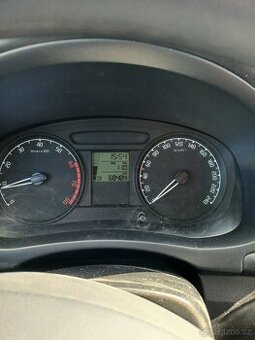 Škoda Fabia 2 1.2htp 44kw 68500km - 6