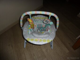 Bright Starts Lehátko vibrující s melodií - 6