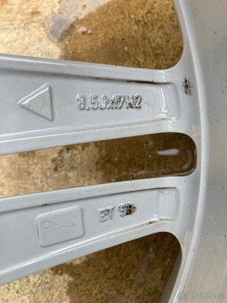 Letní sada Mercedes r17 AMG - 6