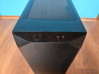 Počítačová skříň Be Quiet PURE BASE 500 - 6