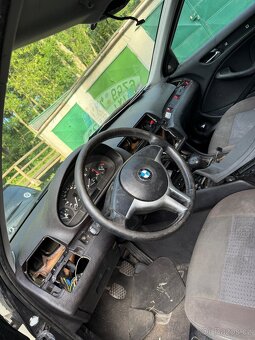 Díly z bmw e46 2.0D - 6