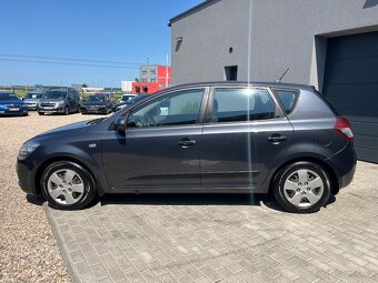 Kia Cee´d 1.4 CVVT 80KW, Servisní kniha - 6