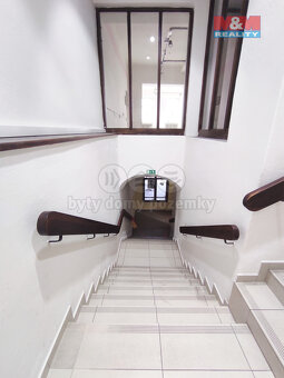 Pronájem obchodního objektu, 40 m², Nový Jičín, Mas. náměstí - 6
