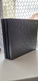 Playstation 4 pro Last of us - 6