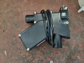 klapky na kolajove riadky a počitač so snimačmi - 6