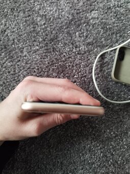 iPhone 8 - 6