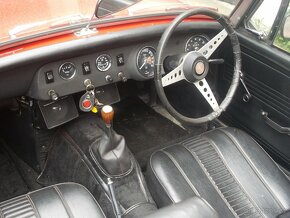 MG Midget - 6