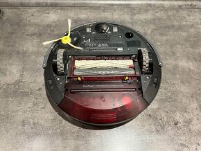 Robotický vysavač iRobot 17070 - 6