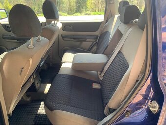Nissan X-trail 2,2 dci 100 kw 4x4 - 6