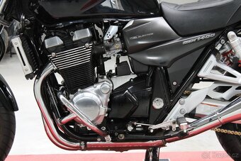 Suzuki GSX 1400 2004 39 tis. km - 6