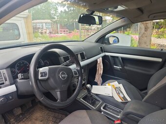 Opel Vectra C 1.9 110kW ND kombi - 6