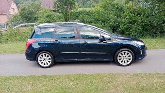 Peugeot 308 SW 2.0HDi 103kW,7/2010,KLIMA,PANORAMA,7.MÍSTNÉ - 6