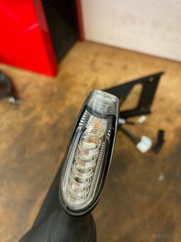 Držák SPZ s blinkry DUCATI Monster 937 2021-2025 - 6