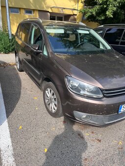 Touran 2.0 tdi comon rail 103 kw DSG 6 higline - 6