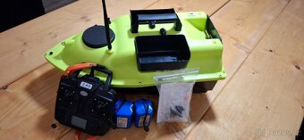 Zavážecí loďka s GPS - 6
