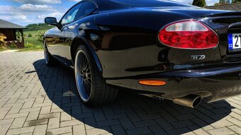 Jaguar XKR 4,2l - 6