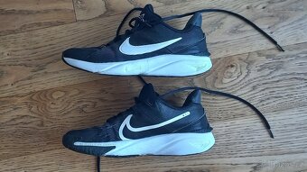 Tenisky Nike Star Runner vel. 39 (US 6.5) - 6