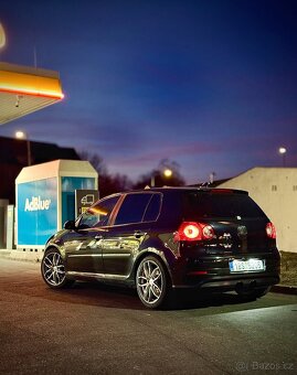 Volkswagen Golf 5 - 6