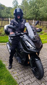 Honda ADV 350 - 6