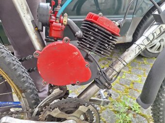 Motokolo 80ccm – silný tah, výfuk chybí, jede skvěle - 6